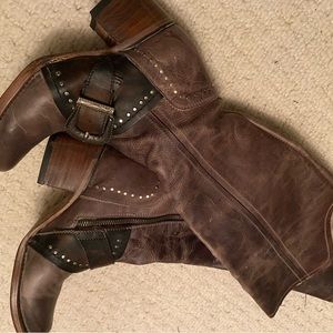 Freebird by Steven SABINA Size 8 STONE